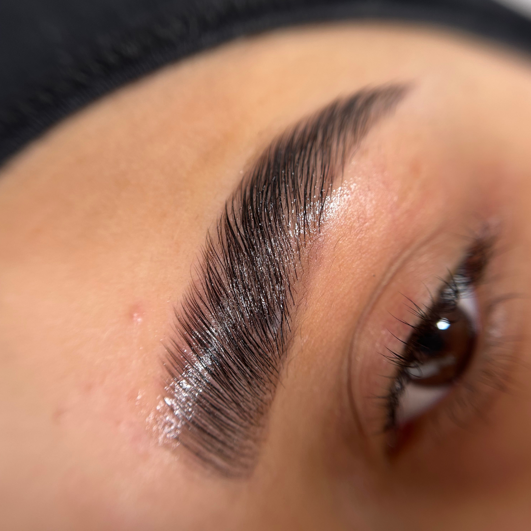 Pourquoi mon browlift ne tient pas ?